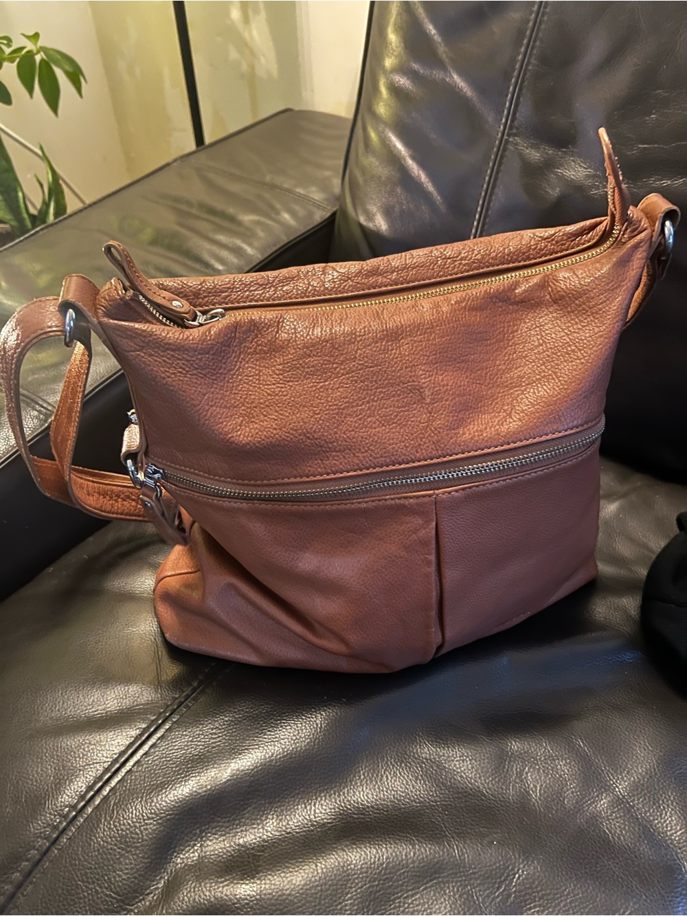 RUDSAK Brown Leather Shoulder Crossbody Bag